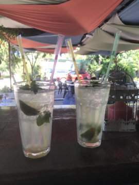 IRIA BEACH CAMPING! Essen - Restaurant 12